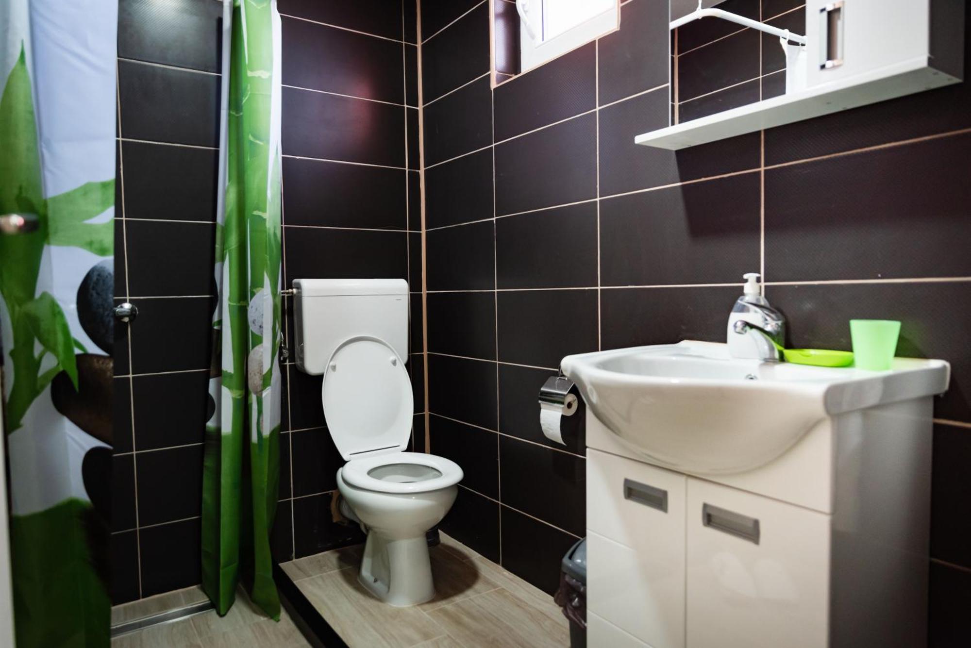 Apartmani Centar Lux New ซเรนยานิน ห้อง รูปภาพ